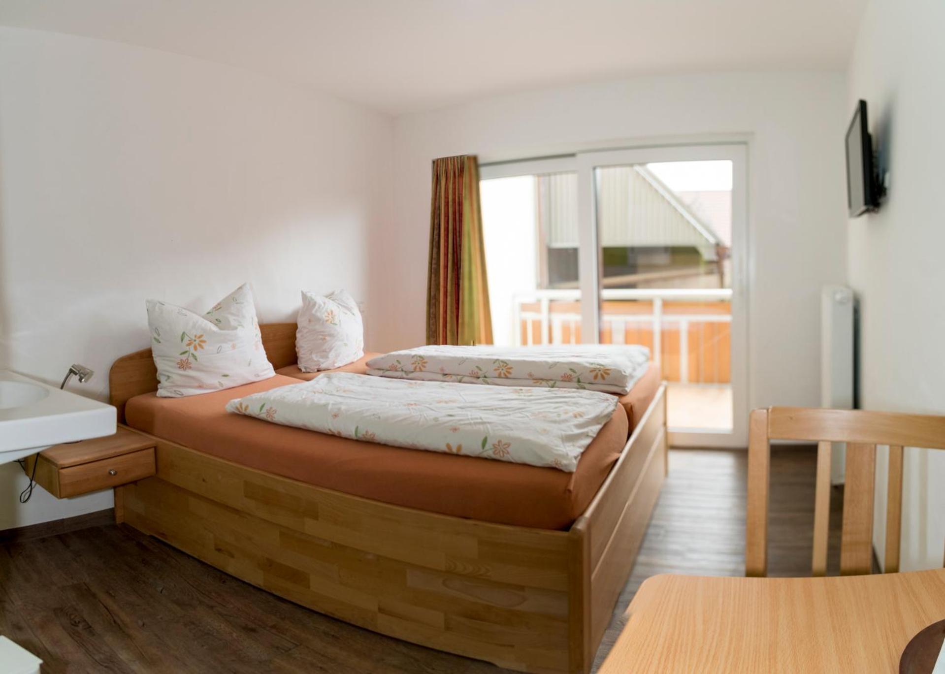 Hotel Gasthof Roessle Westerheim Extérieur photo