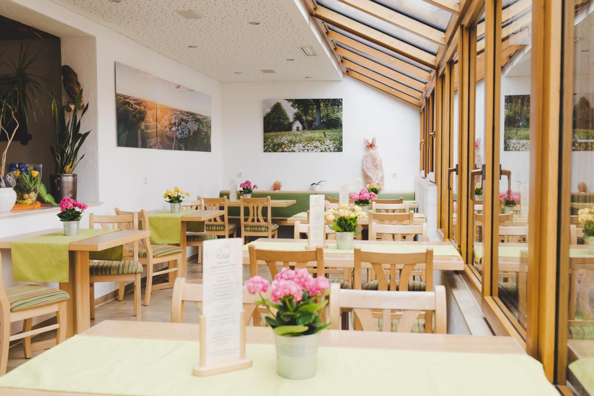 Hotel Gasthof Roessle Westerheim Extérieur photo