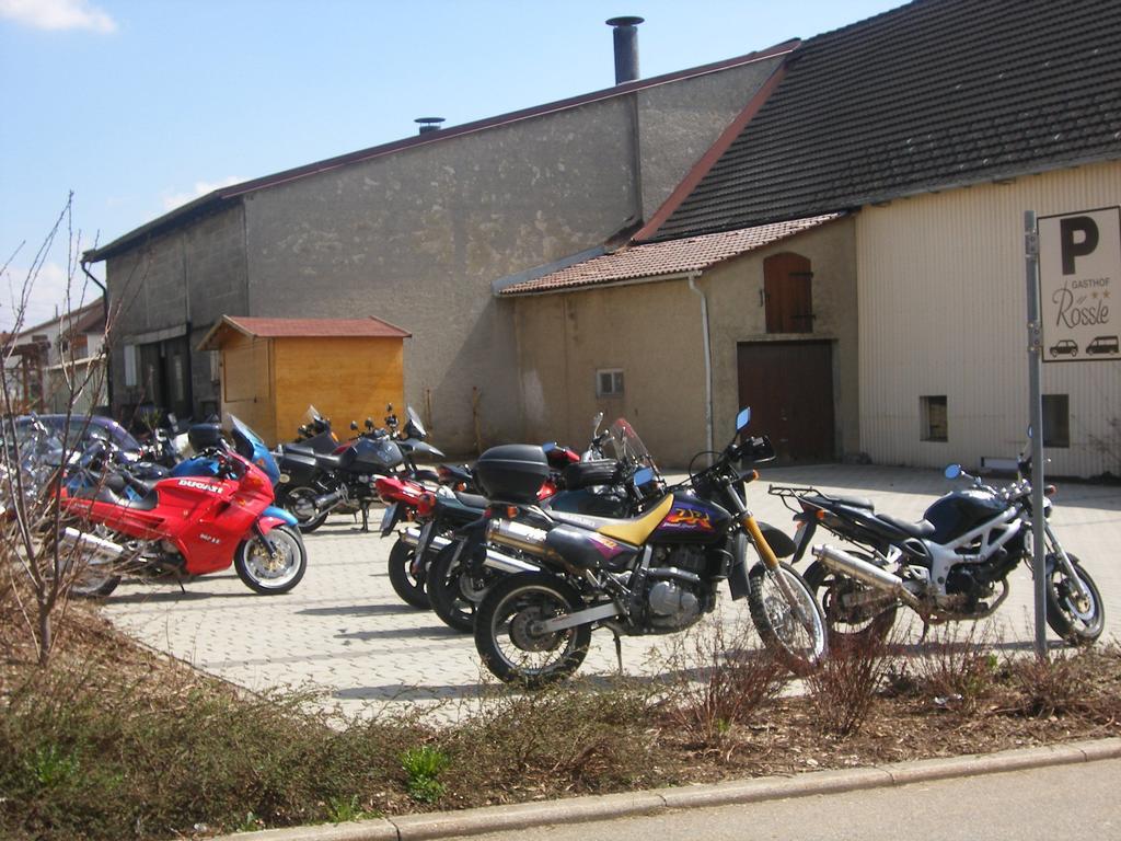 Hotel Gasthof Roessle Westerheim Extérieur photo